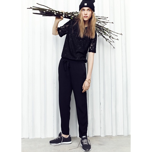 Madewell Lace Refined Tee in Black - Picture 2 of 5